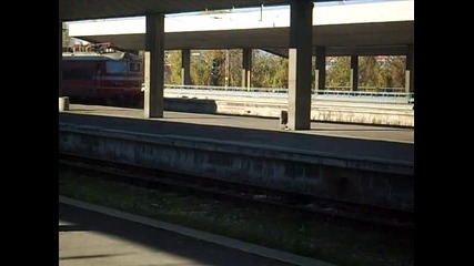 45 187 