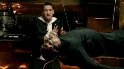 Dr. Dre feat. Eminem & Skylar Grey - I Need A Doctor