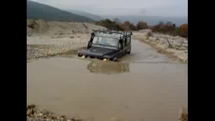 defender 110 In Mud