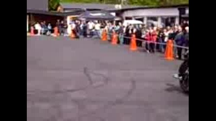 Kawasakistunt
