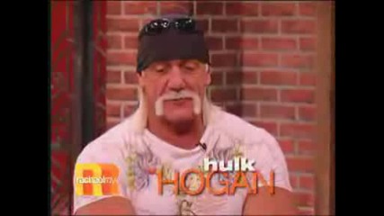 Rachael Ray Measures Hulk Hogan. 