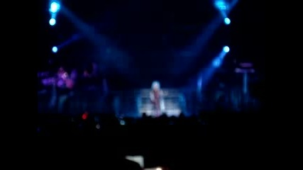 Avril Lavigne - My Happy Ending (live)