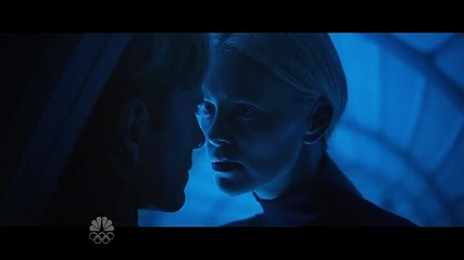 Прометей: 2012 clip David & Vickers talk @ Prometheus