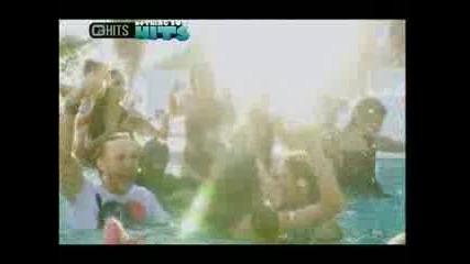 David Guetta ft Akon Sexy Bitch { } 