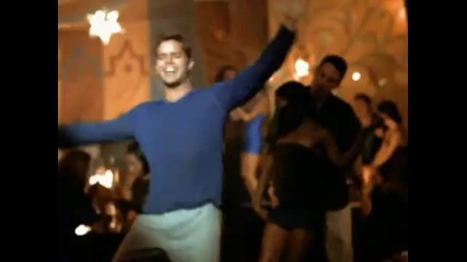 Ricky Martin - La Bomba