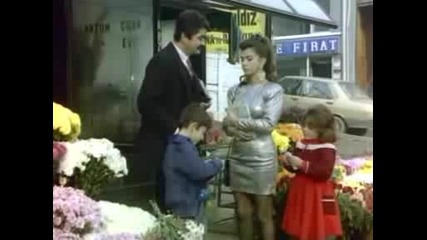 Kemal Sunal - Sevimli Hirsiz Part 2/10