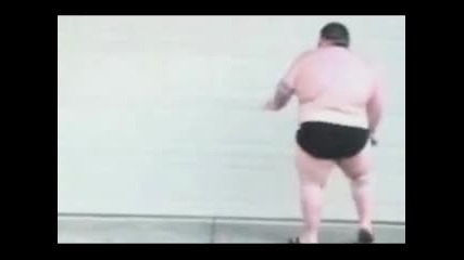 Не Е За Хора Със Слаби Сърца