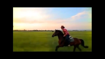 Антонина - Хубавец (official Video)