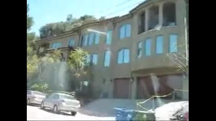 A Drive To Vanessa Hudgens House