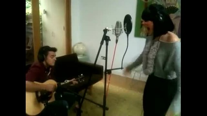Jessie J--do-it-like-a-dude ( acoustic )