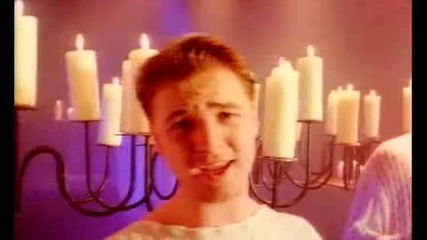 Boyzone - Love me for a reason 