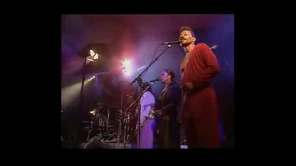 Phil Collins - Another day in paradise