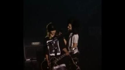Happy 22nd Birthday Bill and Tom Kaulitz!