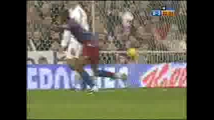 Ronaldinho Scores Again