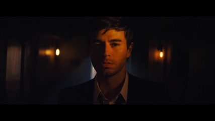 Enrique Iglesias - Loco feat. Romeo Santos ( Официално Видео )