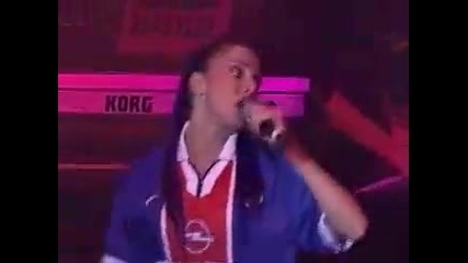 Spice Girls - Wannabe Live in Paris 