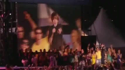 Justin Bieber - Baby live 