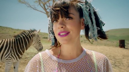 Lily Allen - Air Balloon ( Официално Видео )