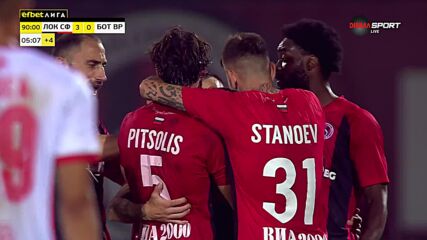Юлиан Ненов покачи на 3:0 в добавеното време