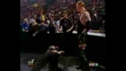 2001.11.29 Smackdown - Undertaker vs Tazz