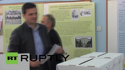 Croatia: Leaders of nationalist HDSSB party cast their votes