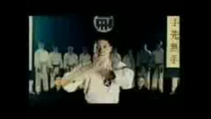 lud karatist...smqh :)