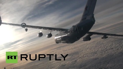 Russia: Stunning! Ilyushin Il-78 refuels Sukhoi Su-24M in mid-air