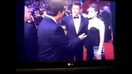 Angelina Jolie, Brad Pitt - Red Carpet Interview At The Oscars In 2009