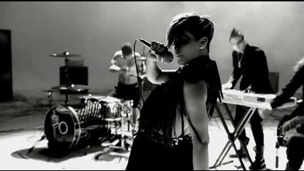 Rihanna ft. Slash - Rockstar 101