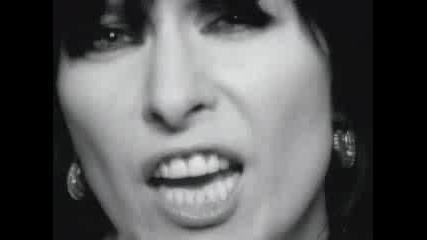 Cher - Love Can Build a Bridge (with Neneh Cher Ry and Chrissie Hynde) 