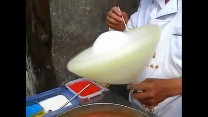 Страхотен начин за правене на захарен памук в Китай