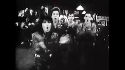 Joan Jett & The Blackhearts - I Love Rock N Roll 