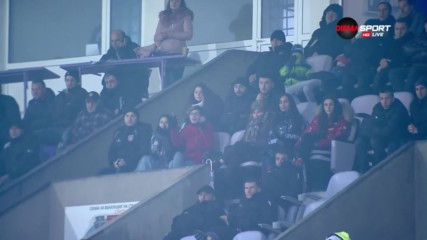 Биляна отново близо до Божинов