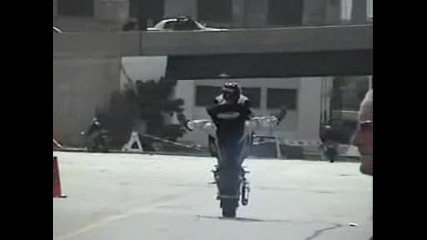 Spreader Wheelie