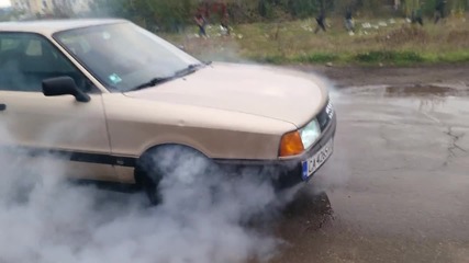 Audi 80 b3 Burnout