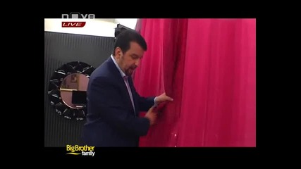 Едно тайно романтично място. | Big Brother 22/03/10 | 