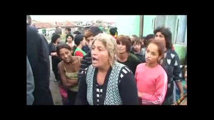 Прдала си децата за малка къщичка