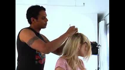 How To Make An Amy Winehouse Look