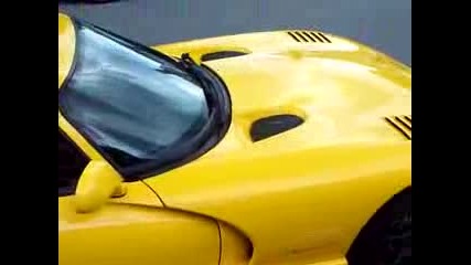 2003 Dodge Viper V10