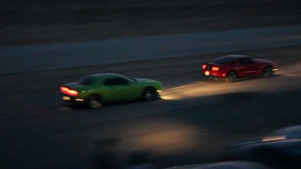Challenger srt8 vs Mustang 5.0
