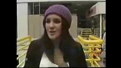 Dulce y Anahi - entrevista en el aeropuerto