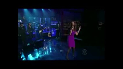 Leona Lewis - Bleeding Love [live]