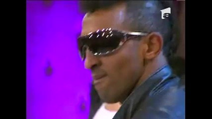Alb Negru - Spotlight