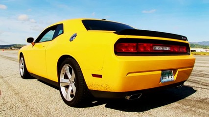 Драг състезание 2011 Mustang Gt vs 2010 Camaro Ss vs 2010 Dodge Challenger Srt8