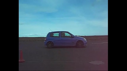 Рено клио спорт срещу Сеат ебиза