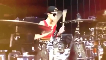 Justin Bieber Playing Drums To Faded By Tyga