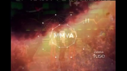 Иан Сомърхолдър, Нина Добрев, Селена Гомез и Джъстин Бийбър на една сцена на наградите Mmva !