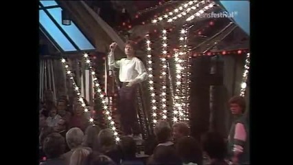 Cliff Richard - It Has To Be You, It Has To Be Me 1982