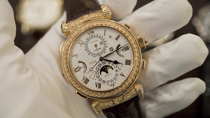 Вижте отблизо, най- сложният ръчен часовник в света: Patek Philippe Grandmaster Chime