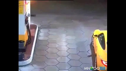 Е то как се взима луксозна кола в днешно време